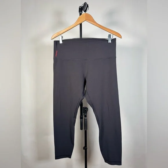 NWOT Lululemon align II member legging 25” - Picture 7 of 12